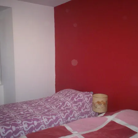 L'espaviot Aux Portes Du Puy En Velay Bed & Breakfast